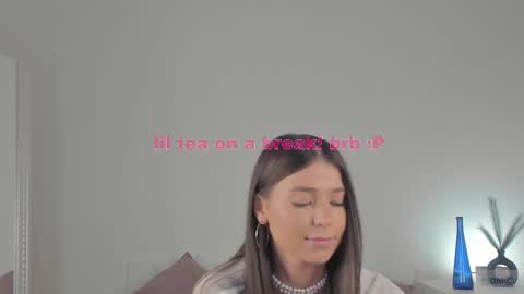 violetta_finch online show from 02.14.25