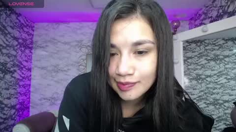 Snapshot of violetta_jhonson_v chatting on 02.13.25 Violetta online show from 02.13.25