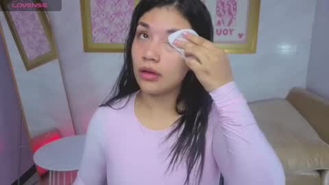 Violetta  online show from 04.19.26