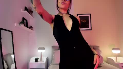 Snapshot of violetta_nur chatting on 06.16.26 Violetta nur online show from 06.16.26