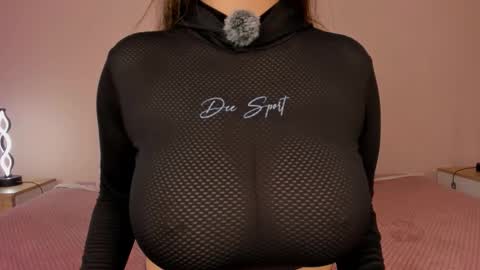 violetta independent model online show from 09.10.25