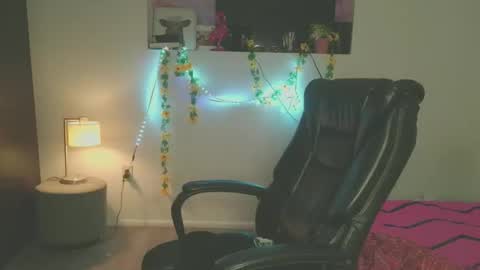 violettacam69 online show from 02.05.25