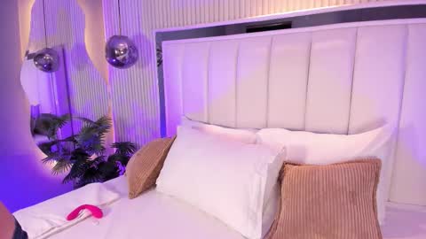 violettacolinss online show from 02.03.26