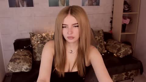 ViolettaOtis online show from 12.23.24