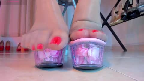 Snapshot of violettastrada chatting on 12.04.25 CALL ME TATIANA online show from 12.04.25