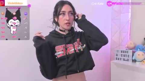 Snapshot of violettbloss chatting on 02.05.25 Violeta online show from 02.05.25