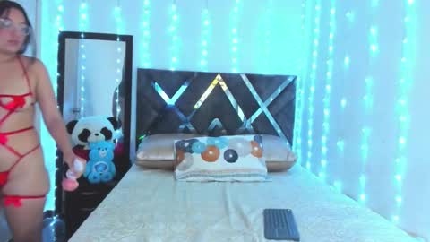 Snapshot of violette_stone chatting on 02.15.26 Violette Stone online show from 02.15.26