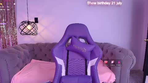 violettenoi online show from 07.12.26
