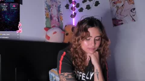 Violette  online show from 02.07.25