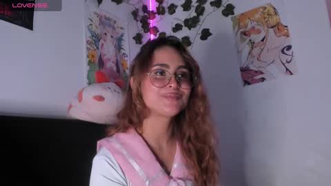 Violette  online show from 02.12.25