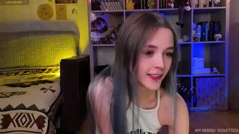 Snapshot of violettesss chatting on 01.06.26 Vi Best on my Fansly online show from 01.06.26