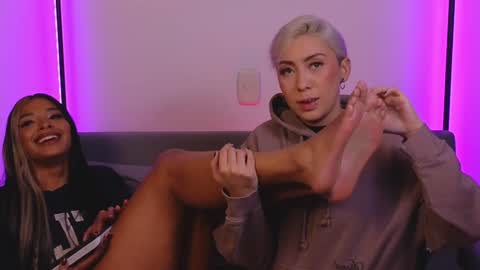 Violet online show from 02.26.25