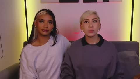 Violet online show from 03.05.25