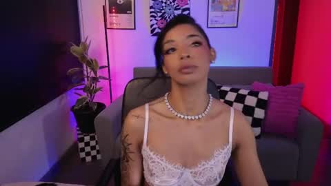 Snapshot of violettgrey_ chatting on 07.07.26 Violet online show from 07.07.26