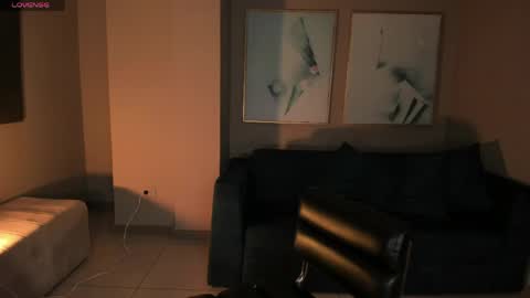 Snapshot of violetthansson chatting on 05.20.26 Violett online show from 05.20.26