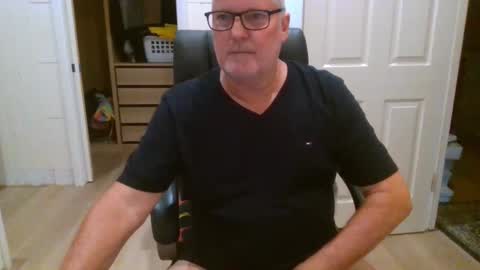 viper654321 online show from 04.01.26