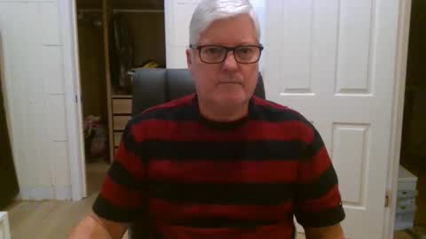 Snapshot of viper654321 chatting on 06.01.26 viper654321 online show from 06.01.26