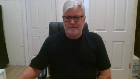 Snapshot of viper654321 chatting on 06.10.26 viper654321 online show from 06.10.26