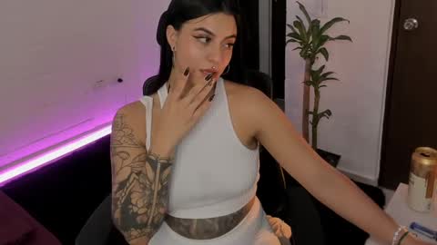 Lu online show from 03.02.25