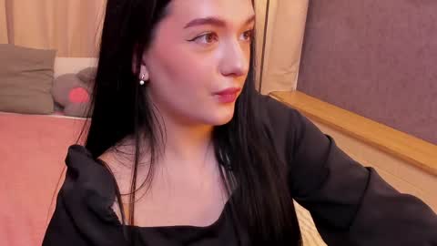 Snapshot of vitajoy_ chatting on 04.25.26 Vita online show from 04.25.26