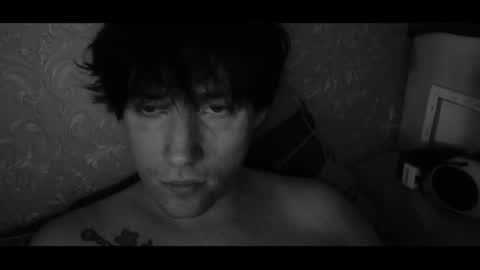 Snapshot of vitiligoboyy chatting on 07.14.26 vitiligoboyy online show from 07.14.26