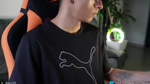 VITO BENZ online show from 02.25.25