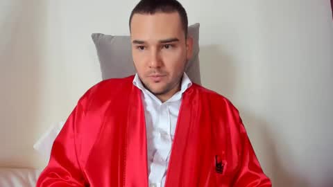 Vito Ferrer online show from 02.09.25