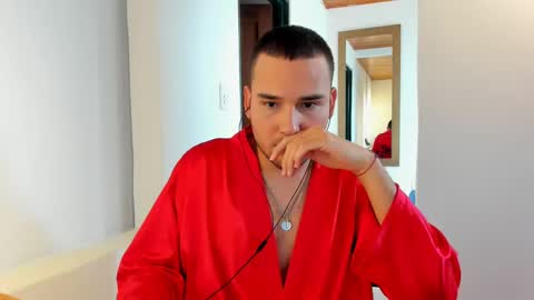 Vito Ferrer online show from 02.09.25