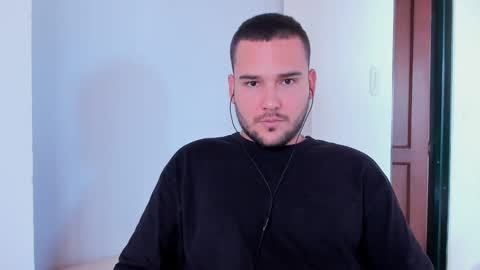 Vito Ferrer online show from 03.12.25