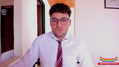 Vito Ferrer online show from 09.09.25