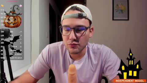 Vito Ferrer online show from 10.25.25