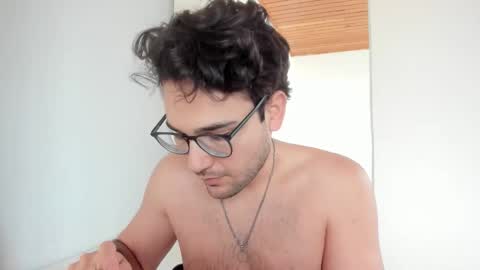 Vito Ferrer online show from 02.22.26