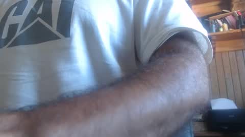 Snapshot of vittohot chatting on 11.19.25 Vittohot online show from 11.19.25