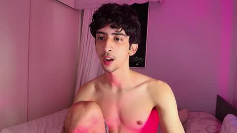 Snapshot of vittorio_cerati chatting on 02.01.26 new acount online show from 02.01.26