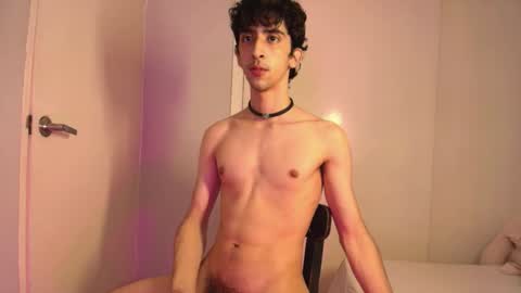 Snapshot of vittorio_cerati chatting on 02.04.26 new acount online show from 02.04.26