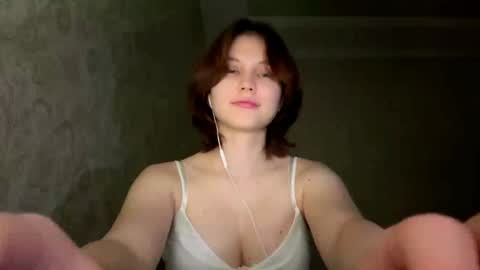Snapshot of vivatrude chatting on 04.29.26 Sonya online show from 04.29.26