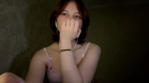 Snapshot of vivatrude chatting on 05.07.26 Sonya online show from 05.07.26