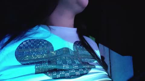 vivi_jones online show from 06.04.26