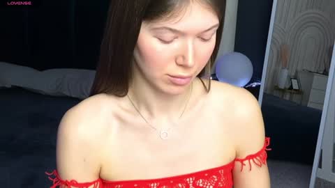 Vivian Evans online show from 01.22.25