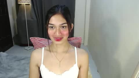 Vivian online show from 12.19.24