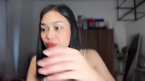 Vivian online show from 02.19.26