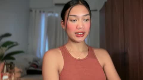 Vivian online show from 05.04.26
