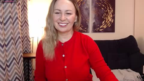 Vivian online show from 11.30.25