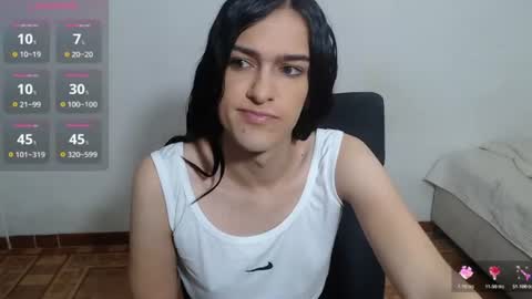 Snapshot of vivianalatin chatting on 06.11.26 instagram Viviana73215 online show from 06.11.26