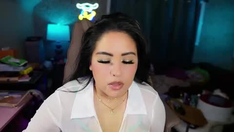 Vivi online show from 04.18.26