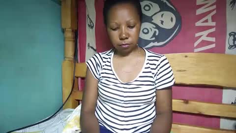 viviane0812 online show from 02.26.25