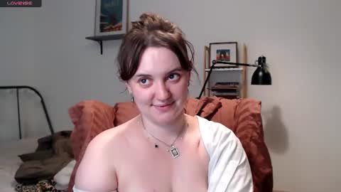 Lela online show from 07.05.26
