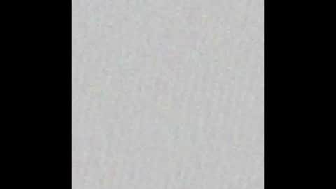 Snapshot of viviansantana chatting on 10.20.25 Vivian online show from 10.20.25