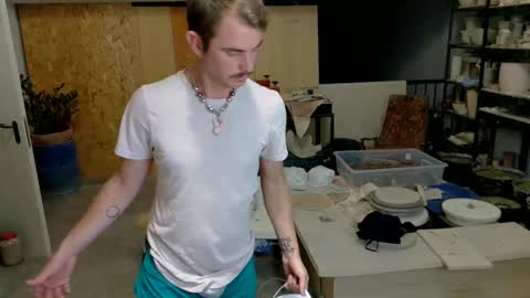 Viv online show from 11.07.25