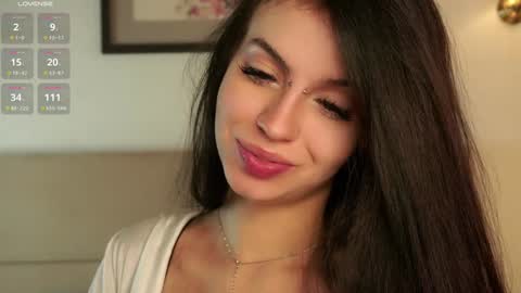 Nelly and Mari online show from 10.13.25